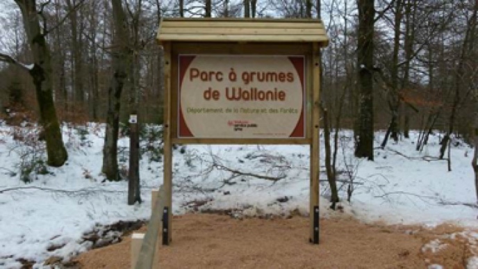 Photo du panneau du parc à grumes